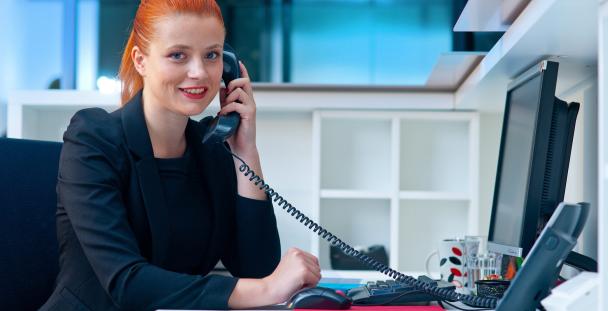 Contacting HMRC? New extended opening times