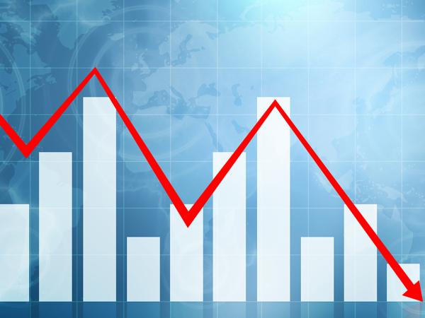 Bar chart with a red line and arrow pointing downwards. 